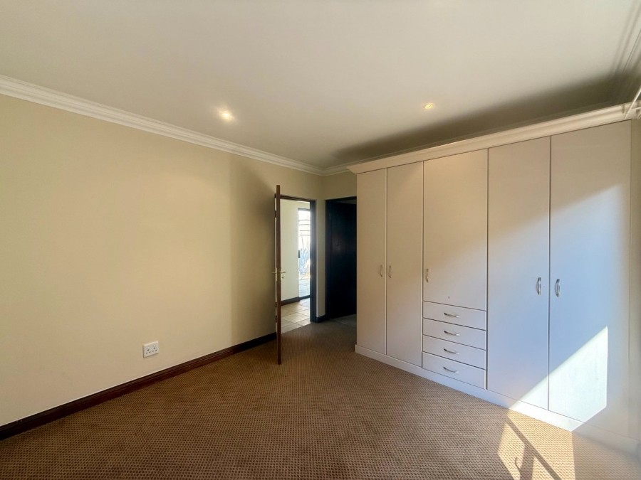 4 Bedroom Property for Sale in Pecanwood Estate North West